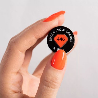 Esmalte semipermanente Yolo...