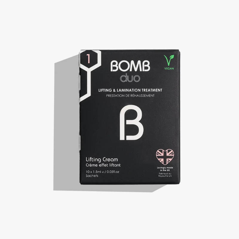 Crème de rehaussement de cils - BOMB - Étape 1 Crème de rehaussement de cils - BOMB - Étape 1