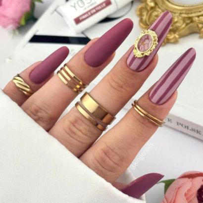 UV VARNISH 245 – FINALE EN TULLE - Esmalte híbrido UV/LED, violeta pastel etéreo, colección La Première