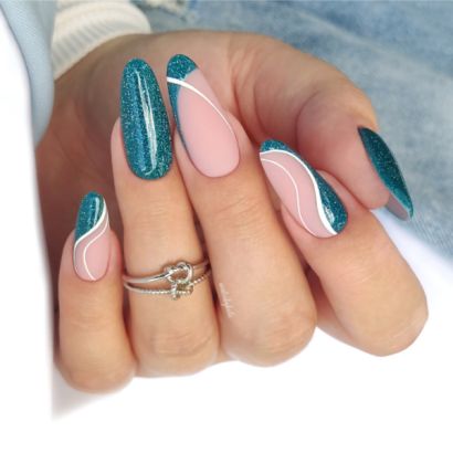 UV LED Funky Groove 6 ml – 018 – Esmalte híbrido azul neón efecto flash