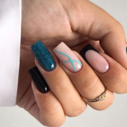 UV LED Funky Groove 6 ml – 018 – Esmalte híbrido azul neón efecto flash