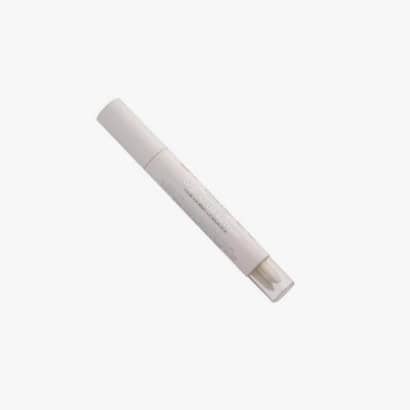 Lápiz corrector de esmalte...
